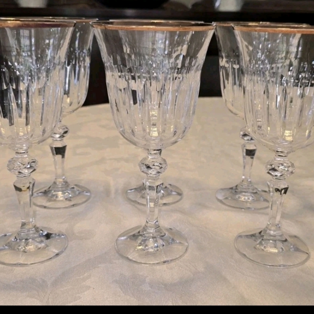 VINTAGE BOHEMIA CRYSTAL HAND CUT WINE GLASSES DAISY LINE GOLD RIM DISCONTINUED 6